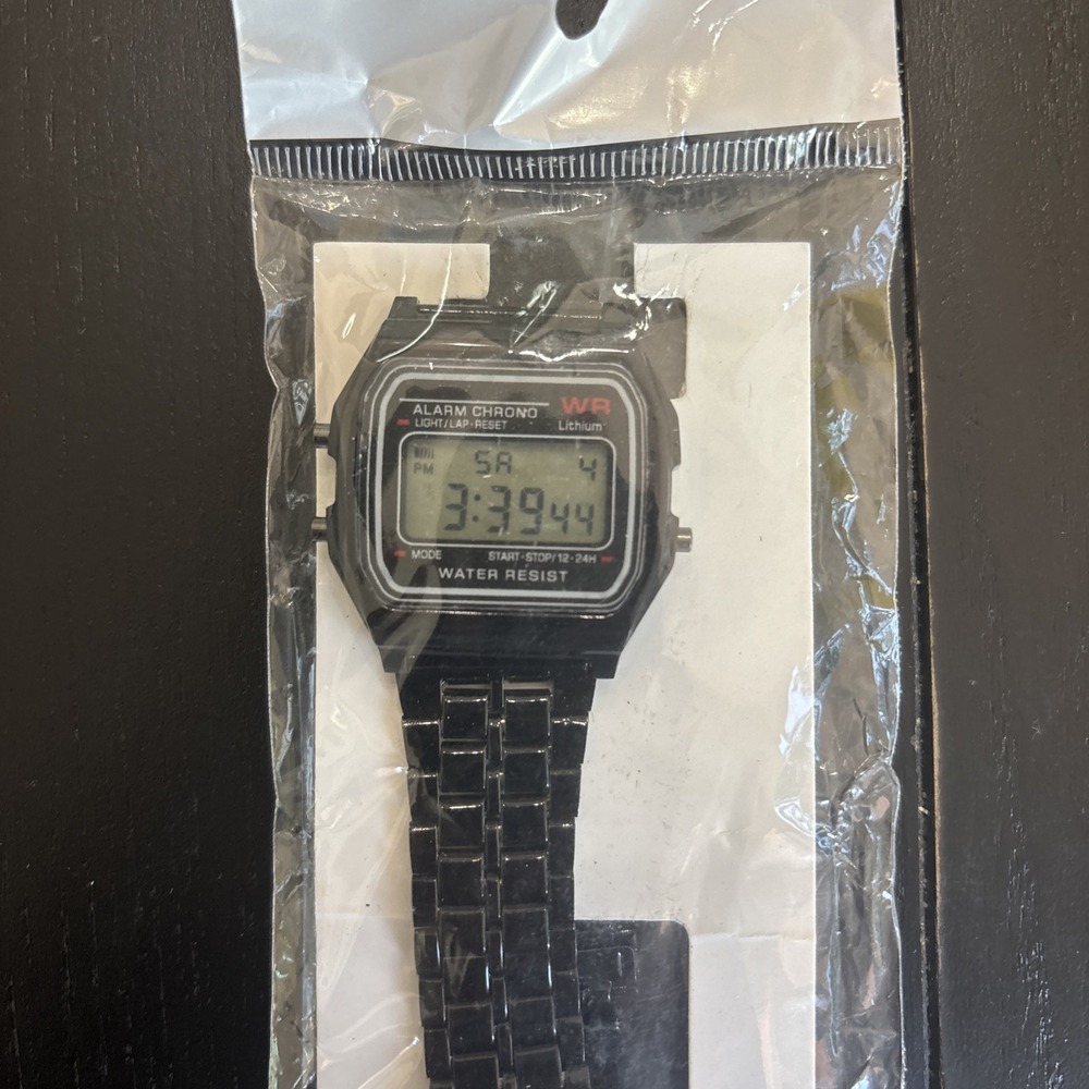 Digital Wristwatch Black Metal Bracelet Alarm Chronograph Water-Resistant Light